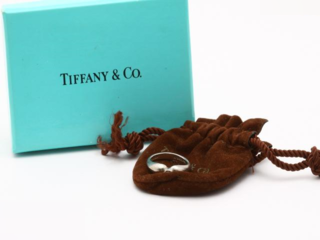 Tiffany ｐｔ９５０　ダイヤモンドリング　５ｇ C 25000.png